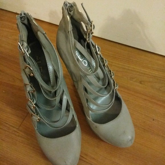**SOLD**Aldo Gray Pumps - Picture 5 of 5